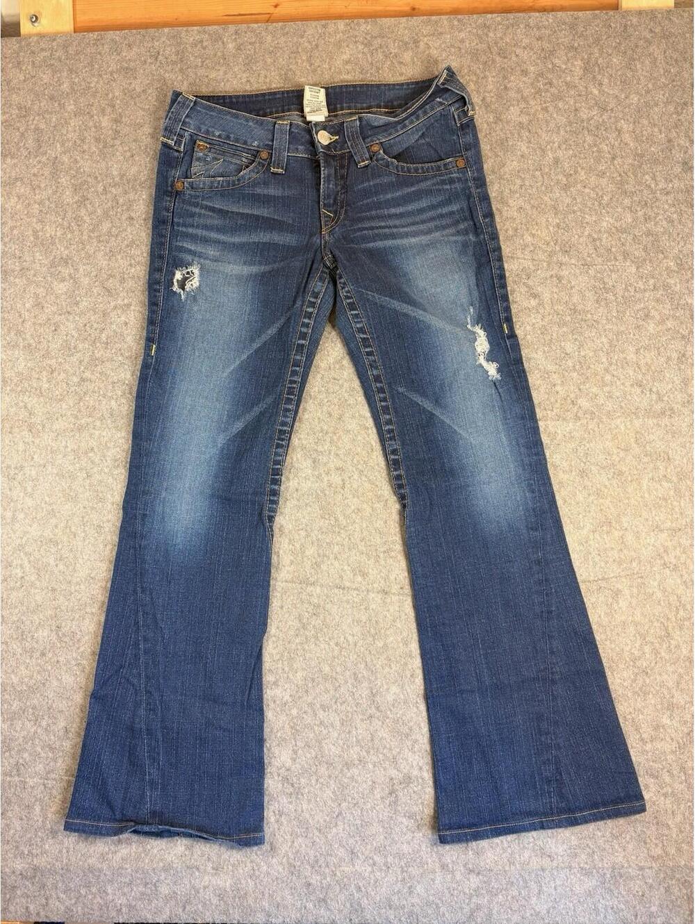 True Religion Size 31 Becky Bootcut Dark Wash Jeans Distressed